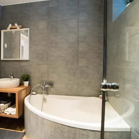 Lägenhet Pintes 38 Dunaújváros