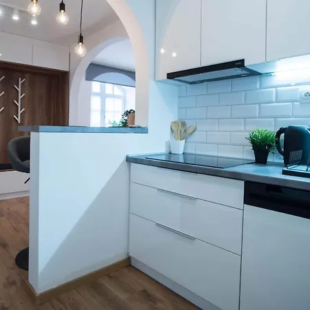 Pintes 38 Apartment *